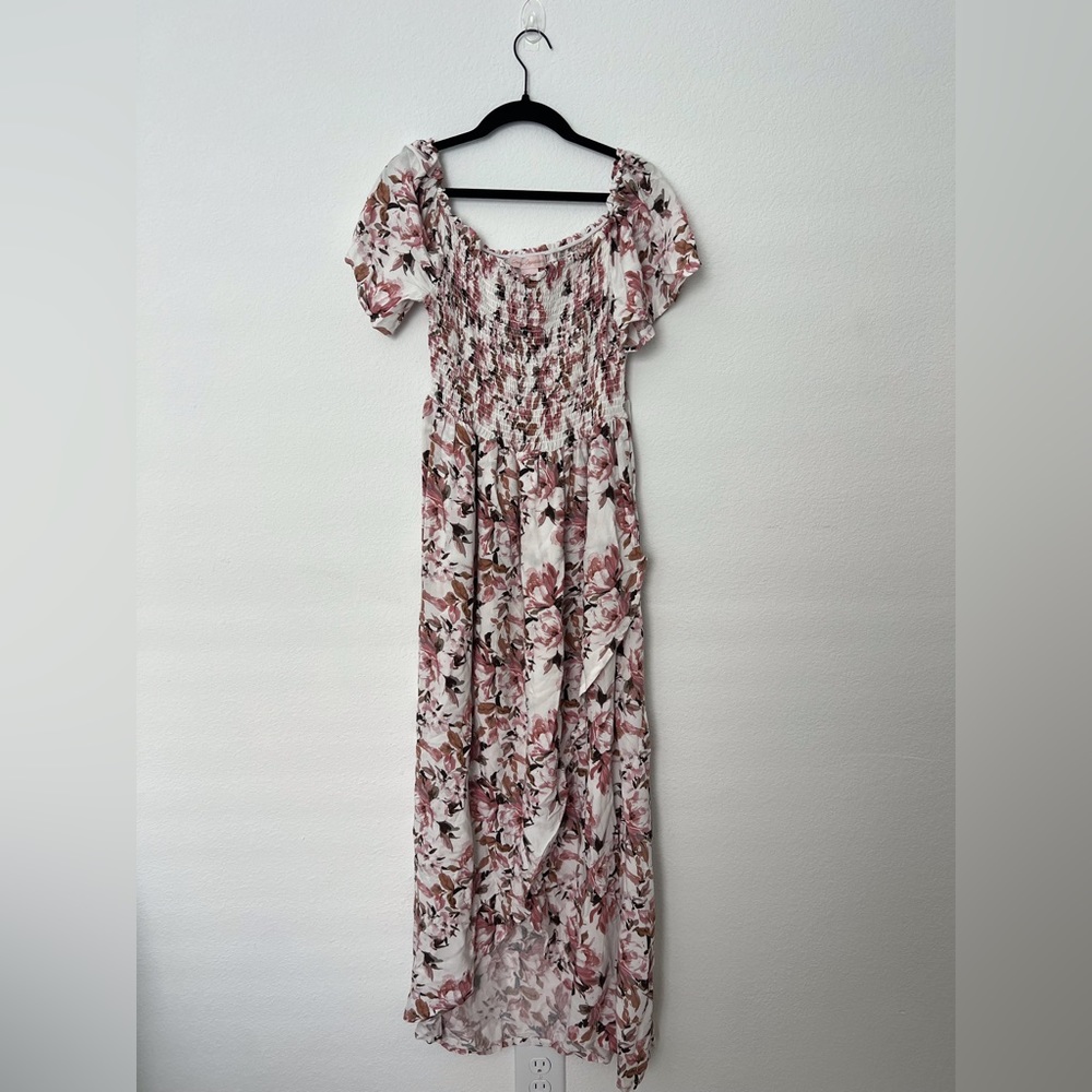 Emma’s Expressions High-Low Floral Maxi Dess Size XL